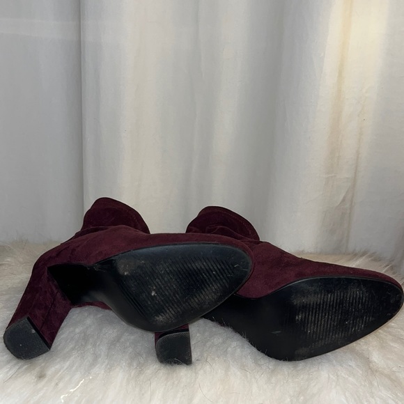Steve Madden Suede Burgundy Booties - Picture 4 of 4